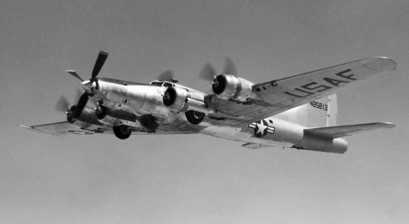 B-17 with P&W XT-34 turboprop