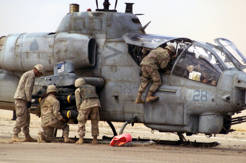 AH-1W in Iraq