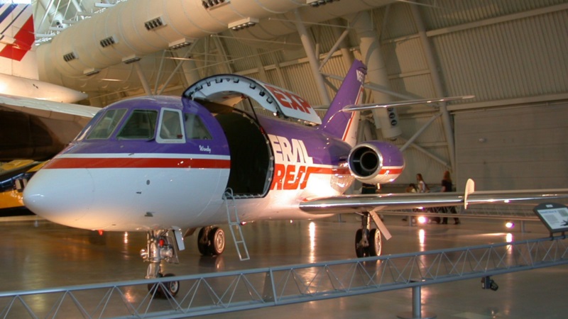 Falcon Cargo Jet 20