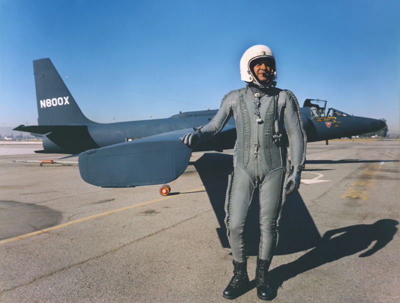 U-2A with Francis Gary Powers in MC-3 capstan suit