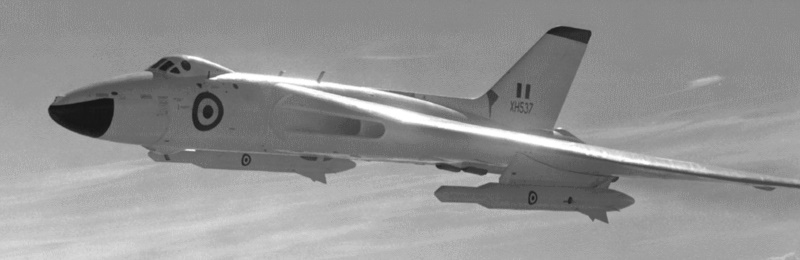 Vulcan B.2 with Skybolt missile